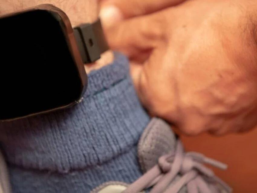 ORDENAN COLOCAR UNA TOBILLERA ELECTRÓNICA A MÁS DE 180 MIL MIGRANTES