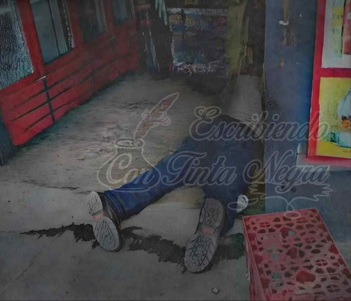 BALEAN A DOS; UNO MURIÓ