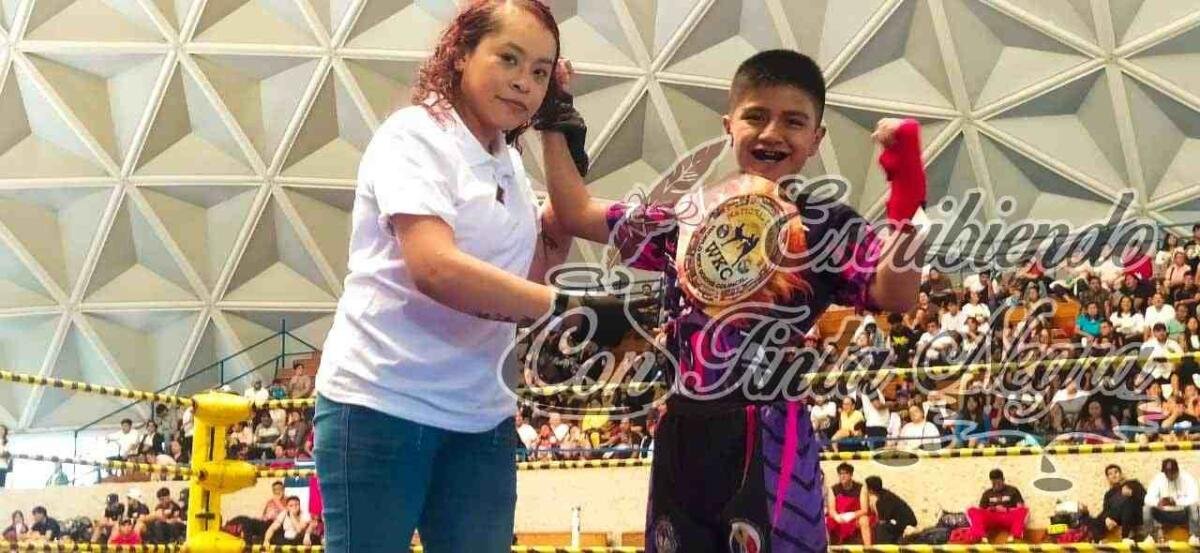 RIGOBERTO TELLO, CAMPEÓN DE KING BOXING