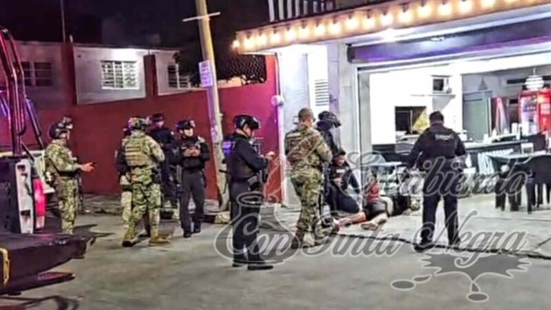 LO ASALTAN Y BALEAN