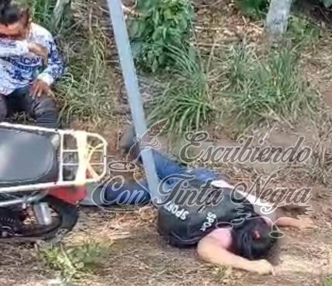 DERRAPAN MADRE E HIJO; ELLA MURIÓ