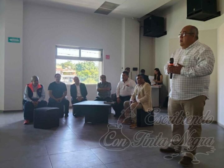 SE CAPACITAN FUTUROS ALCALDES DE MOVIMIENTO CIUDADANO