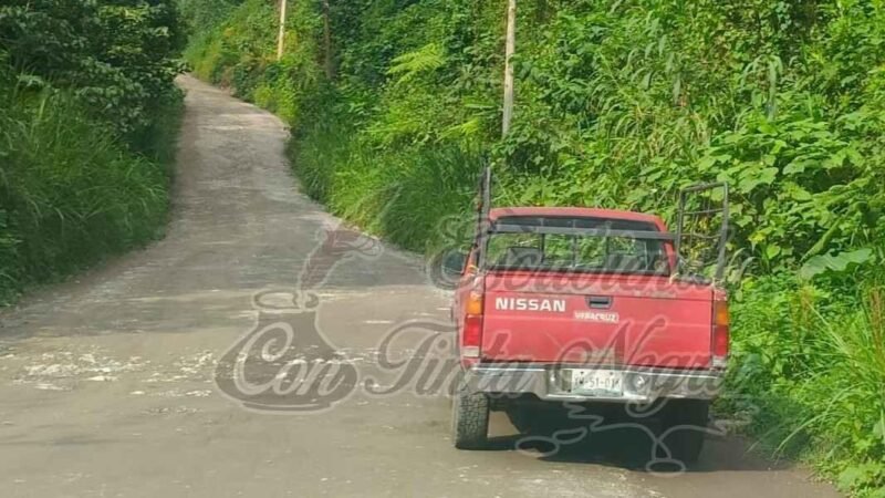 ROBAN CAMIONETA EN COSCOMATEPEC; LA RECUPERAN EN CHICHQUILA
