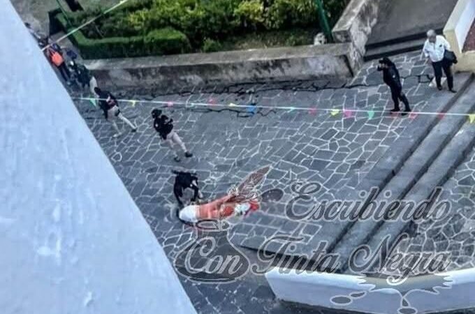 JOVEN MUERE AL CAER DE PUENTE