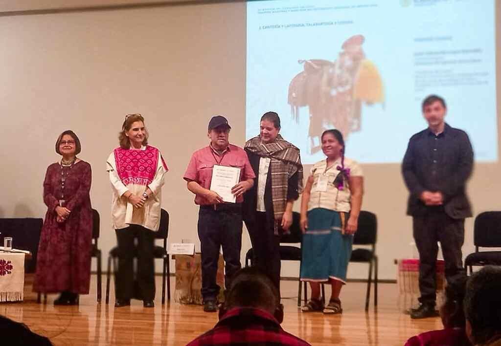 COSCOMATEPECANO GANA PREMIO NACIONAL DE ARTE POPULAR