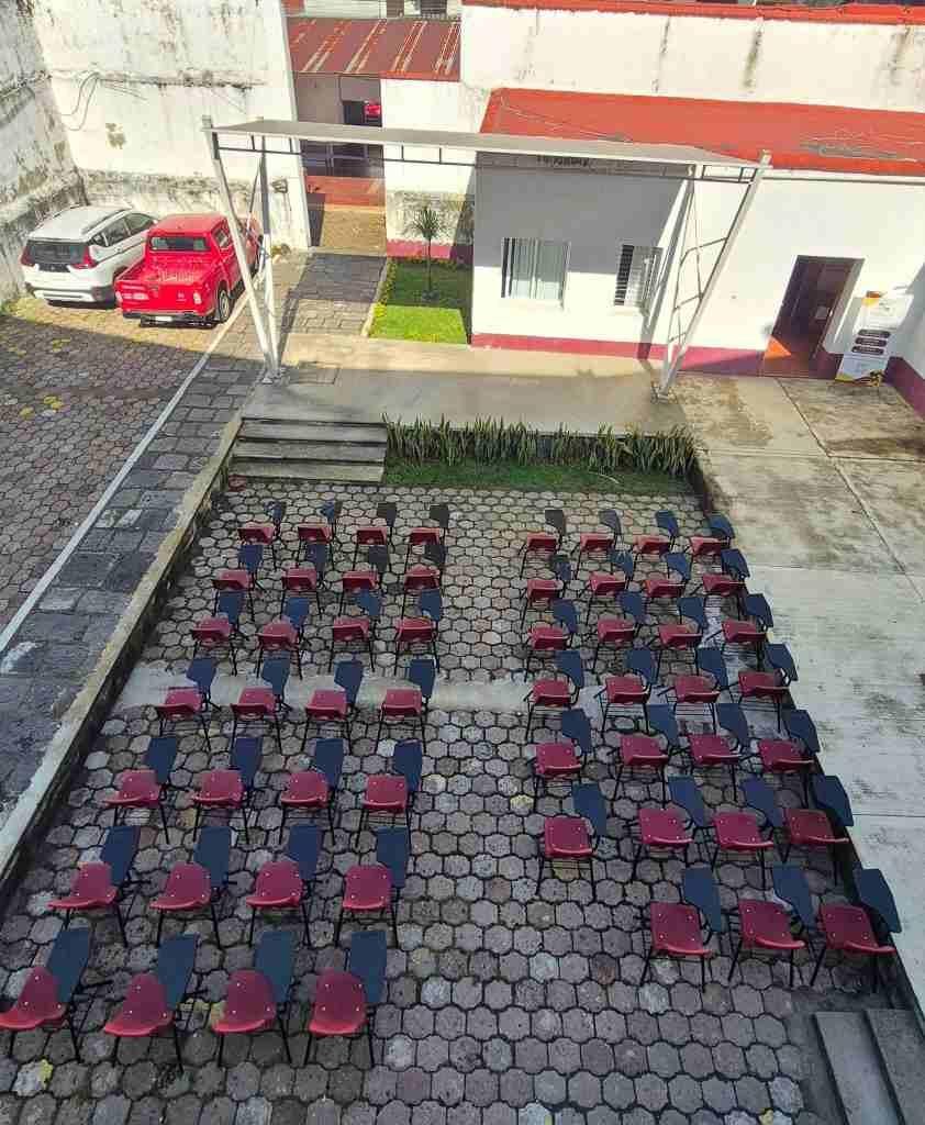 ENTREGA AYUNTAMIENTO DE HUATUSCO MOLIBIARIO ESCOLAR