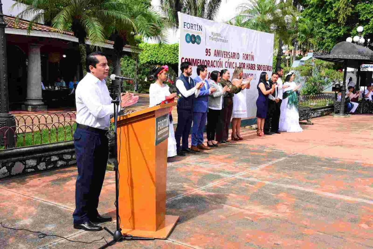 CONMEMORAN 95 ANIVERSARIO DE FUNDACIÓN DE FORTÍN