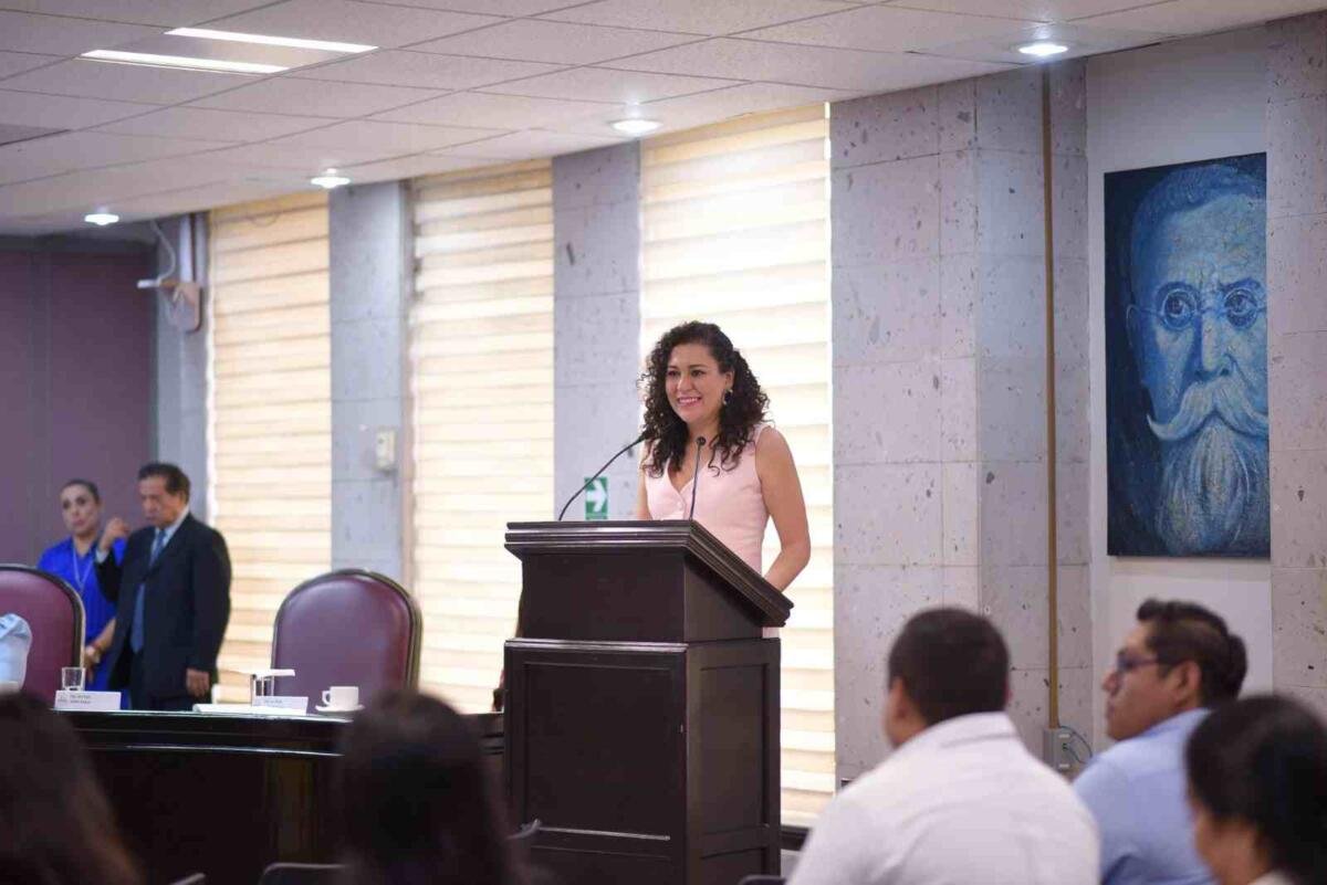 PROPONE DIPUTADA FORTALECER LEYES EN PREVENCIÓN DE SOBREPESO Y OBESIDAD
