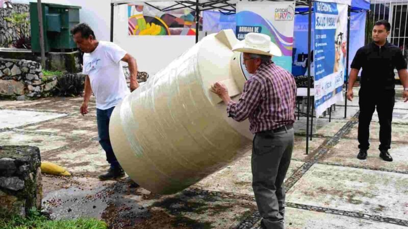 BENEFICIAN A FORTINENSES CON SUBSIDIOS DE TINACOS Y CALENTADORES
