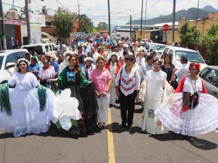 INAUGURAN PRIMER FESTIVAL DE FLORICULTURAL EN FORTÍN