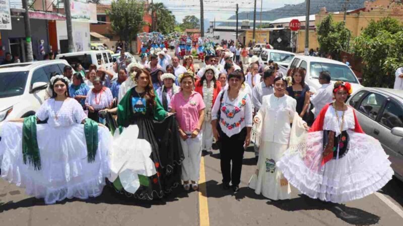 INAUGURAN PRIMER FESTIVAL DE FLORICULTURAL EN FORTÍN