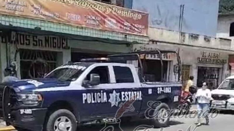 MUERE DENTRO DE BAÑOS PÚBLICOS