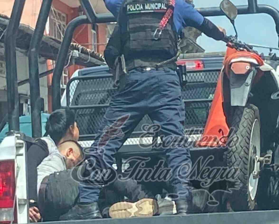 INTENTAN ASALTAR A ADULTO MAYOR; LES DAN GOLPIZA
