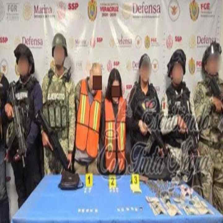 INTERVIENEN A PAREJA DE NARCO MENUDISTAS