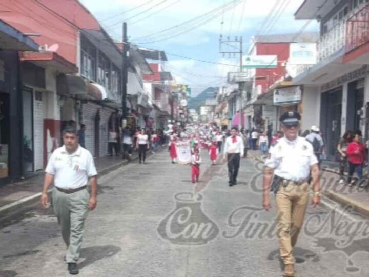 CONMEMORAN DEFENSA DEL CASTILLO DE CHAPULTEPEC Y SACRIFICIO DE LOS NIÑOS HÉROES