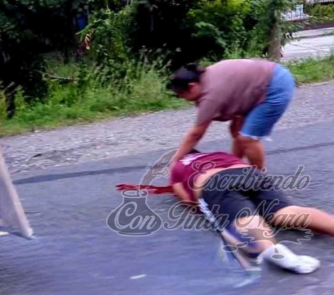 MUERE JOVEN AL DERRAPAR