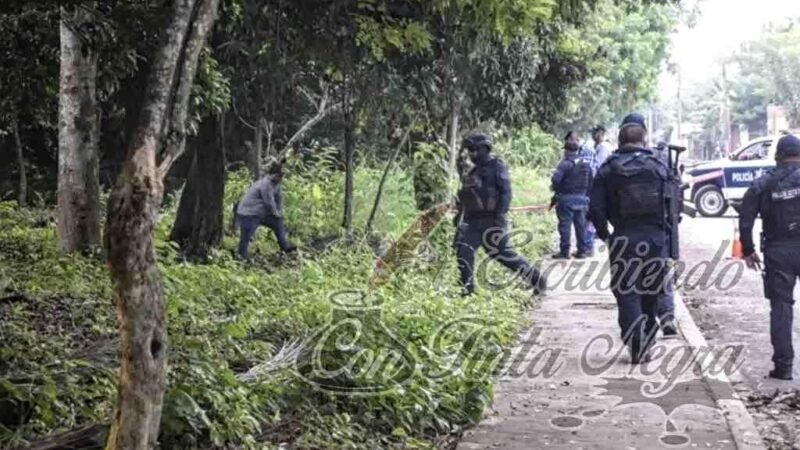 ASESINAN A MUJER