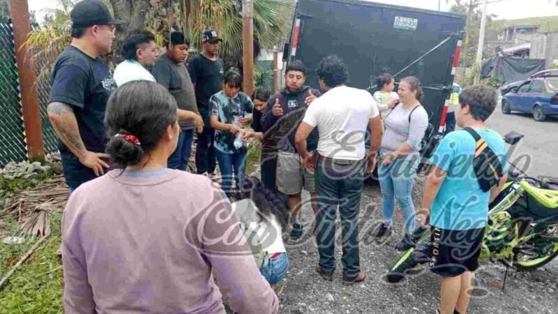 CHOCAN MOTOCICLISTAS EN COSCOMATEPEC