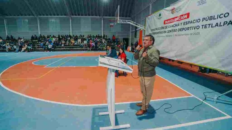 INAUGURA ALCALDE DE COSCO MULTIDEPORTIVO