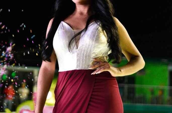 ELIGEN A NINEL PRIMERA, COMO REINA DE LA FERIA DE TOMATLÁN 2025