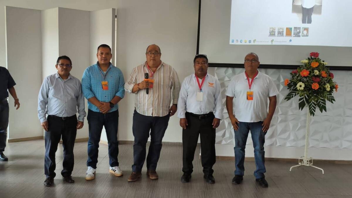 CONCLUYE SEMINARIO “MUNICIPIOS CON FUTURO”