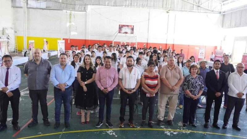 CARAVANA DE SERVICIOS LLEGA A ALTO LUCERO CON MÁS DE 360 EMPLEOS