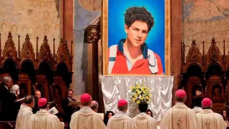 EL PAPA CANONIZARÁ A CARLO ACUTIS, EL PRIMER SANTO MILLENNIAL