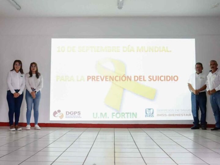 IMPARTEN PLÁTICA  A ESTUDIANTES DEL CETIS SOBRE PREVENCIÓN DEL SUICIDIO