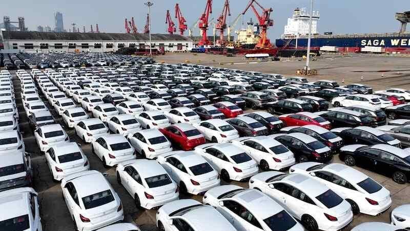 MÉXICO ELEVARÁ A 50% LOS ARANCELES A AUTOS CHINOS