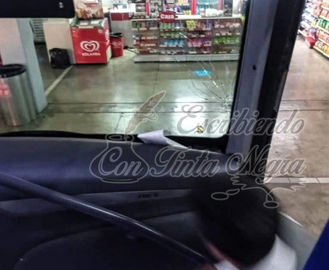 INTENTAN ASALTAR A PASAJEROS DE AU ENTRE COSCO Y HUATUSCO