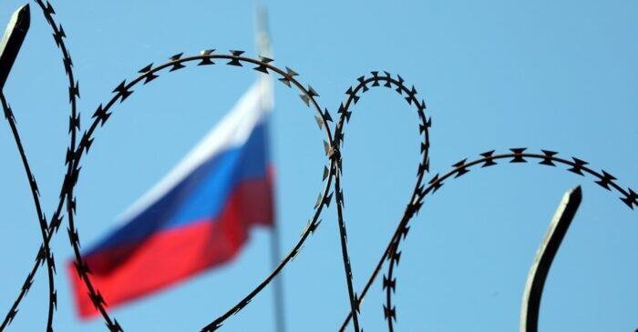 RUSIA ADVIERTE A OTAN QUE DARÁ UNA ‘RESPUESTA DECISIVA’ ANTE ‘CUALQUIER AGRESIÓN’