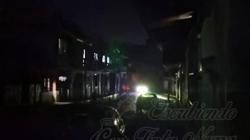 APAGONES DEJAN SIN LUZ A MILES DE FAMILIAS