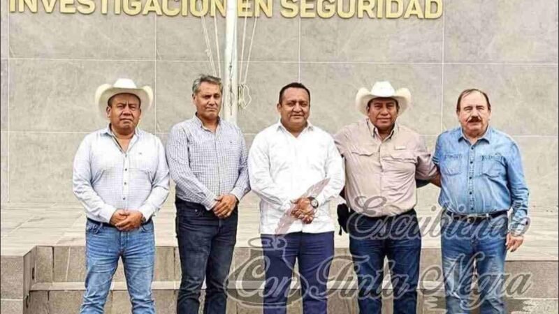 SE CAPACITA ALCALDE ELECTO DE COSCOMATEPEC EN FINANZAS Y SEGURIDAD