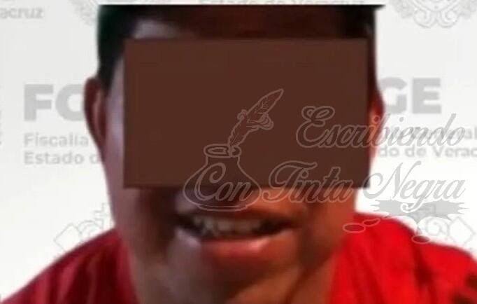 POLICÍA DE HUATUSCO APUÑALÓ A MUJER EN MOTEL; LE DAN 31 AÑOS DE CÁRCEL