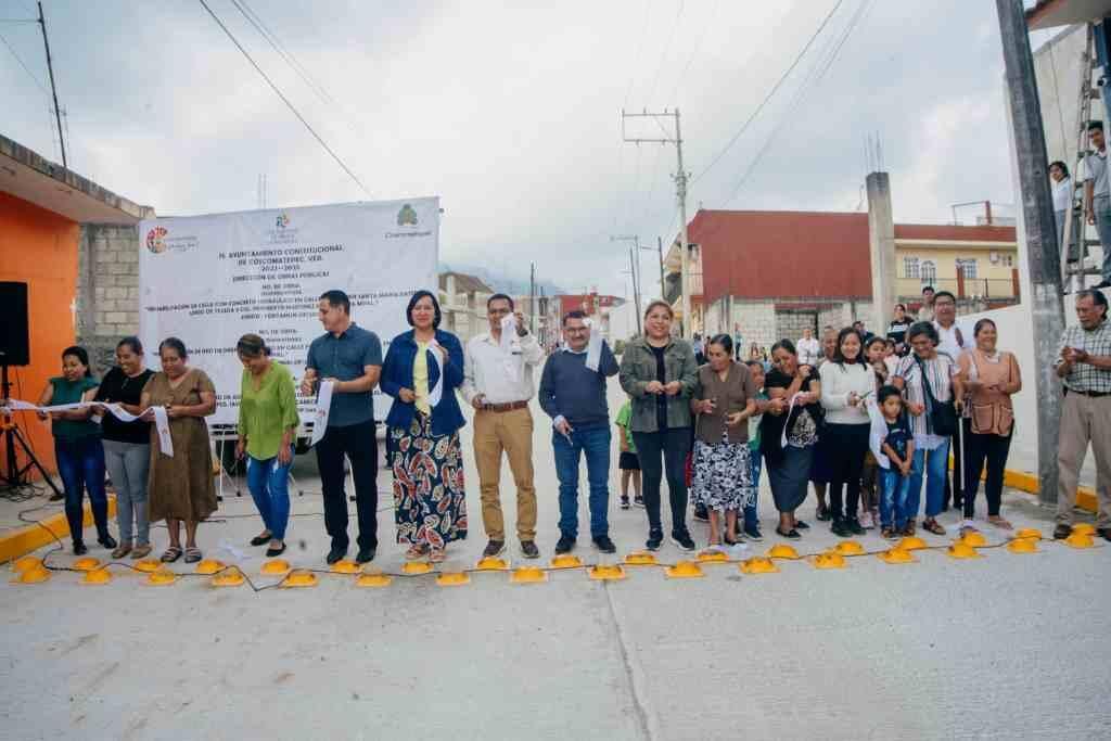 INAUGURA ALCALDE PAVIMENTACIÓN EN LA COLONIA HERIBERTO MARTÍNEZ