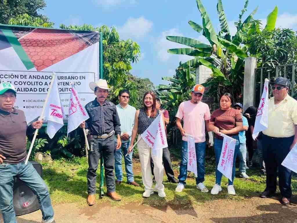 ALCALDESA PONE EN MARCHA CONSTRUCCIÓN DE ANDADOR