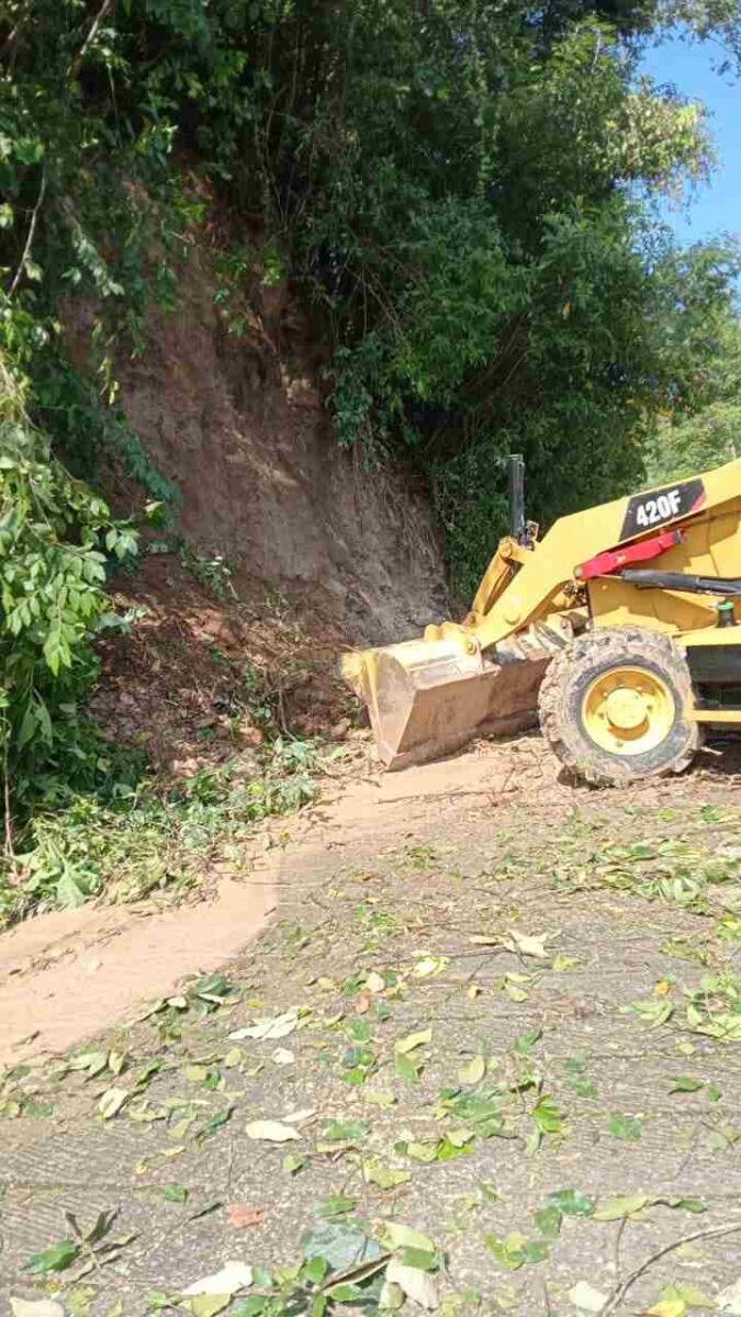 REPORTAN AFECTACIONES POR LLUVIAS EN CALCAHUALCO