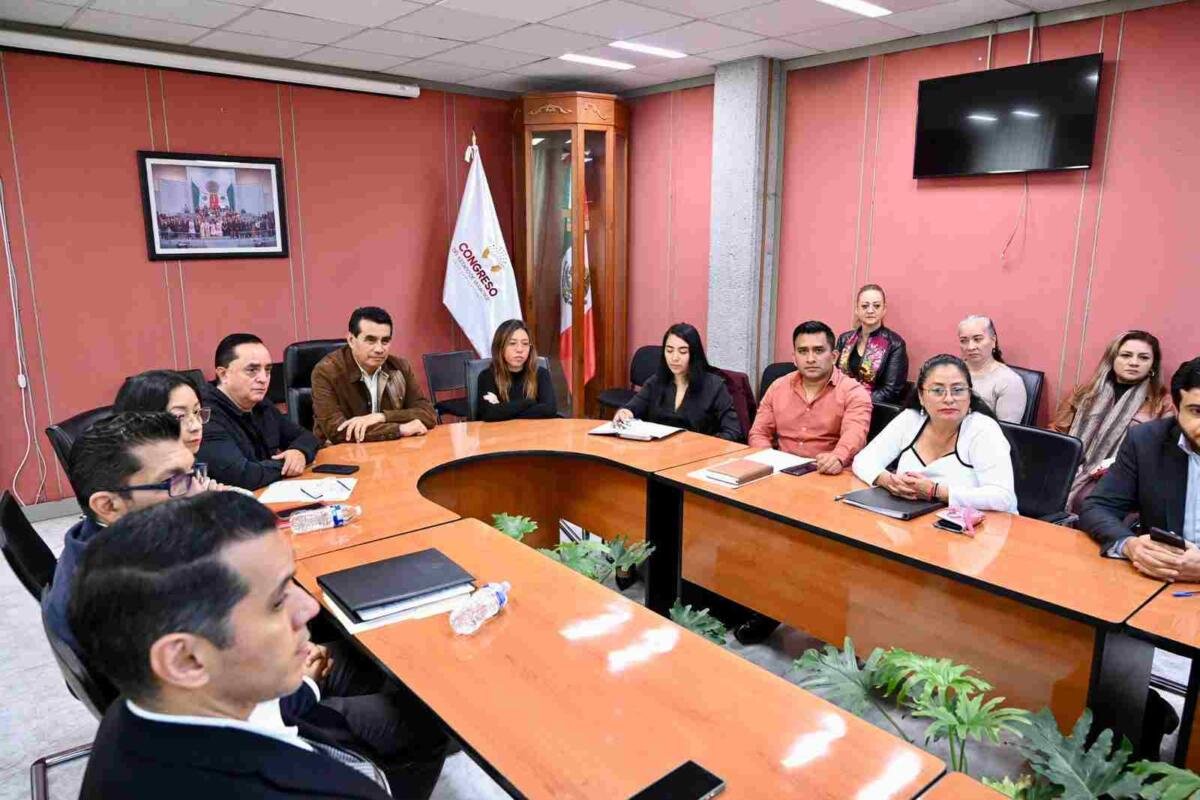 INICIAN CONGRESO Y SU SINDICATO NEGOCIACIÓN LABORAL 2025