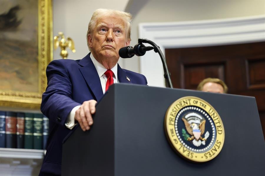 DONALD TRUMP AUTORIZÓ A LA CIA OPERACIONES ENCUBIERTAS EN VENEZUELA