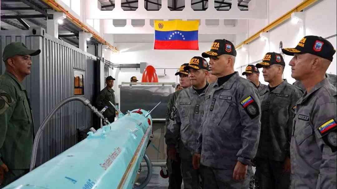 VENEZUELA TIENE ‘MÁS DE 5 MIL’ MISILES PARA DEFENDERSE