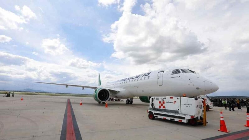 SHEINBAUM RECHAZA CANCELACIÓN DE VUELOS DEL AIFA HACIA EU