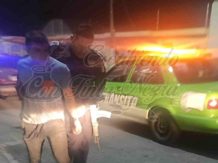 DETIENEN A EBRIO CONDUCTOR EN HUATUSCO