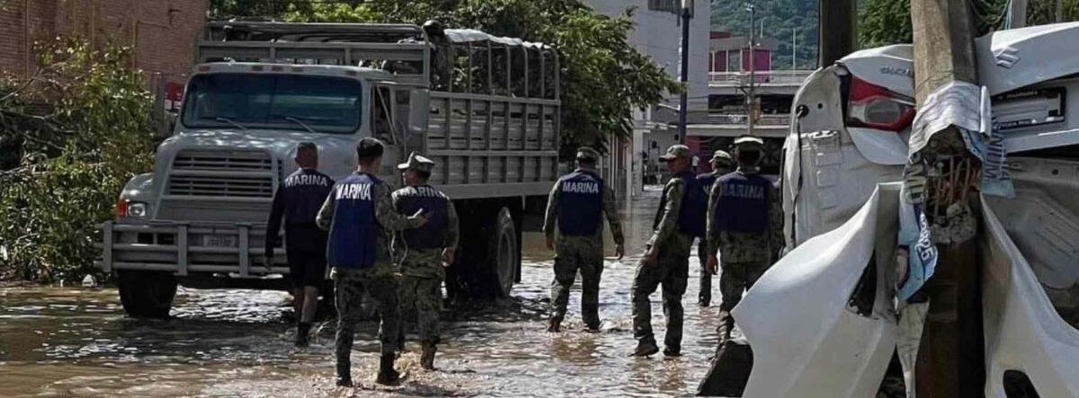 MARINA CONTINÚA CON TRABAJOS DE LIMPIEZA EN MUNICIPIOS AFECTADOS POR INUNDACIONES