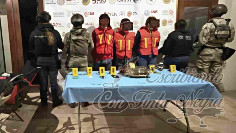 DETIENEN A CUATRO EN CAMARÓN DE TEJEDA