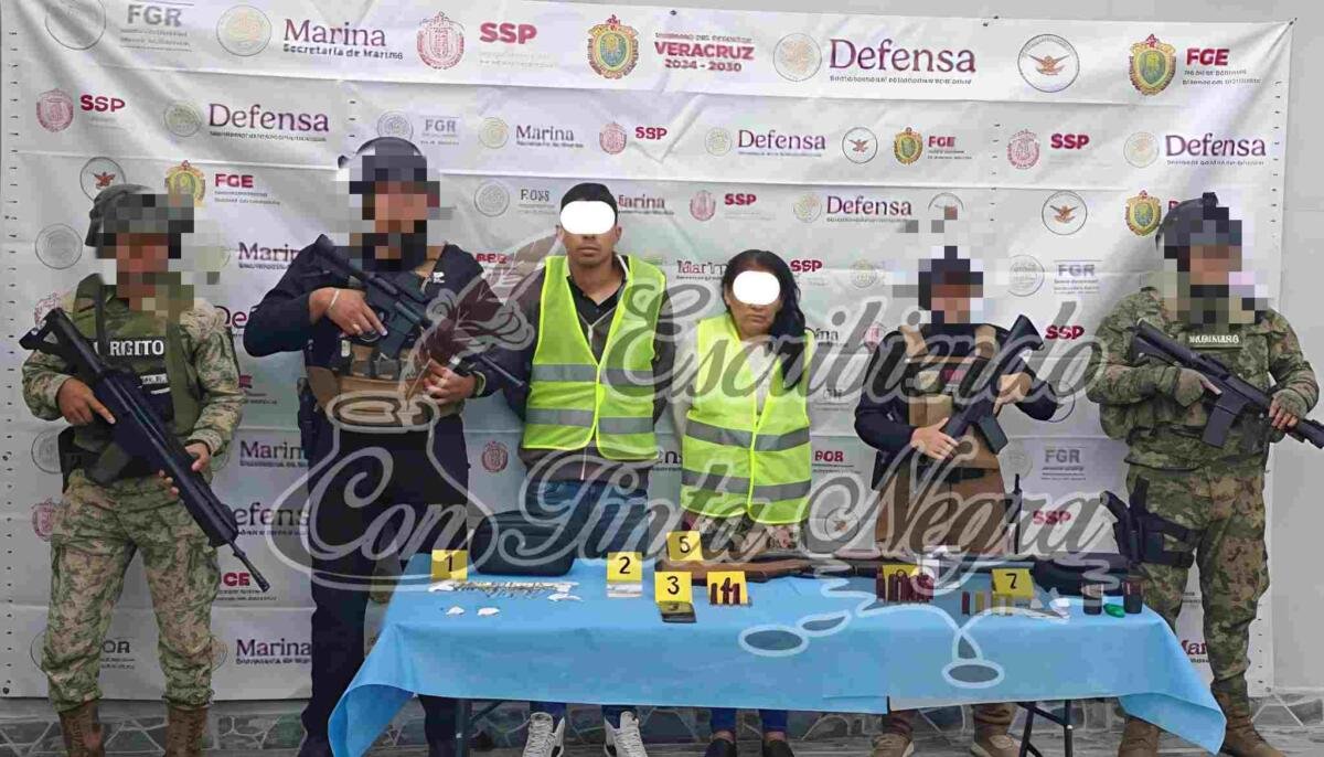 ACTIVAN OPERATIVO EN HUATUSCO; DETIENEN A PAREJA
