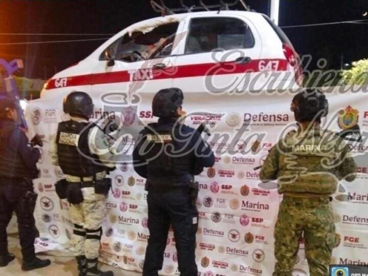SE ROBAN AUTO Y LO DISFRAZAN DE TAXI