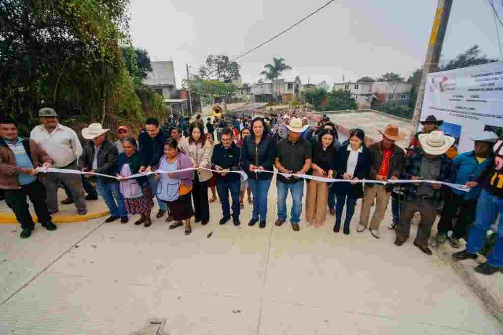 MARATÓN DE INAUGURACIÓN DE OBRAS EN XOCOTLA