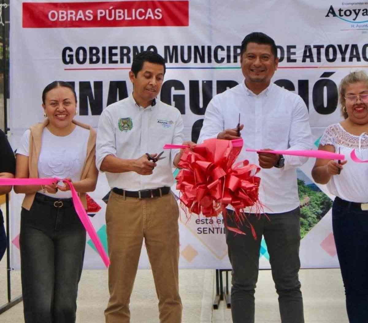 INAUGURA ALCALDE DE ATOYAC OBRA EN POTRERO NUEVO