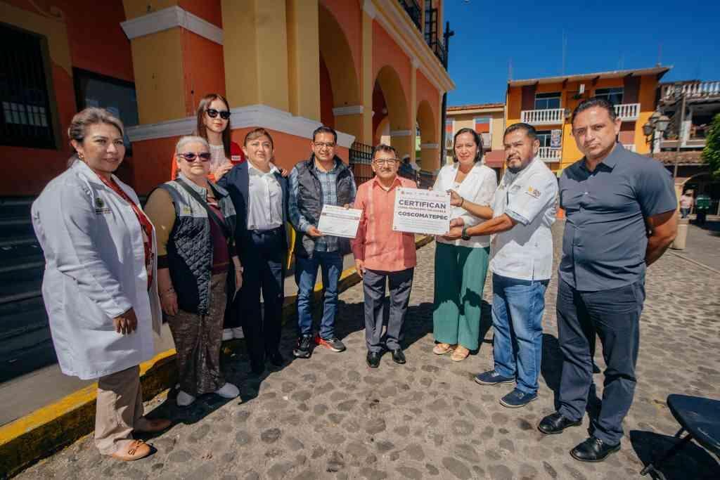 CERTIFICAN A COSCOMATEPEC COMO MUNICIPIO SALUDABLE
