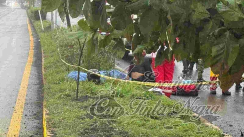 DERRAPAN EN MOTO: MENOR FALLECIÓ